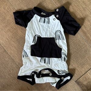 Kyte retired print black and white rainbow short sleeve romper